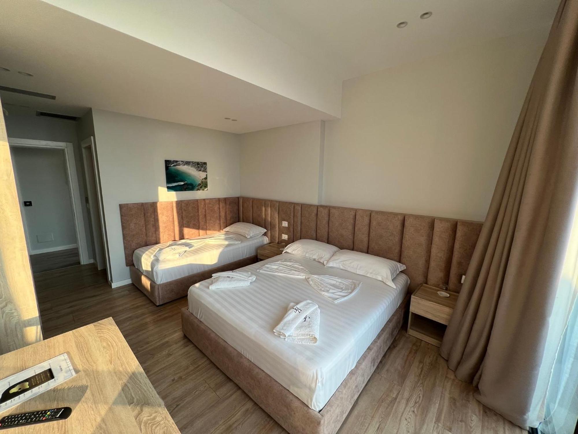 Villa Tramonto Vlore Radhime Exterior photo